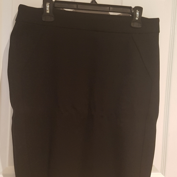 Black pants - Picture 3 of 3